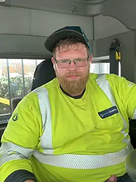 arcticman103 online show from April 27, 9:02 pm