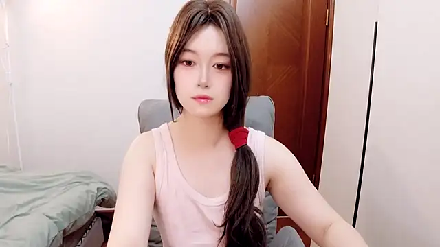 onnina online show from April 18, 7:45 am