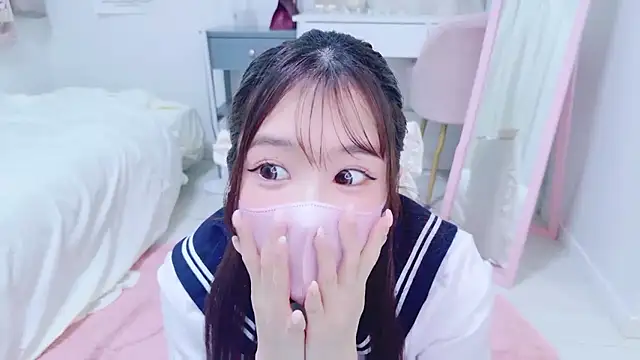  MIYUnya online show from March 25, 10:21 am