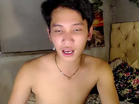 Snapshot of Baby_Aries69 chatting on February 6, 7:12 am Baby Aries69 online show from February 6, 7:12 am