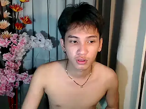 Snapshot of Baby_Aries69 chatting on March 4, 8:53 am Baby Aries69 online show from March 4, 8:53 am