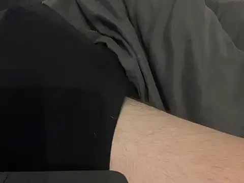 Snapshot of dadlover01 chatting on July 25, 7:28 am dadlover01 online show from July 25, 7:28 am