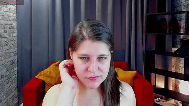 helenahoff online show from April 8, 4:12 am