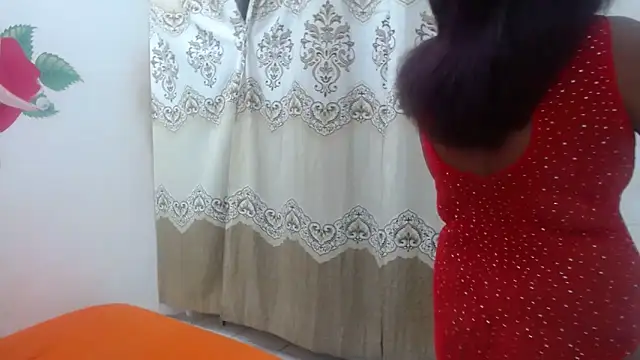 MiniSeduction online show from March 22, 9:13 am