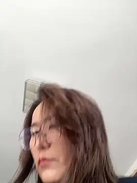 Youyou 12 online show from February 6, 6:51 am