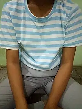 Snapshot of Dreem_love chatting on April 16, 1:56 pm Dreem love online show from April 16, 1:56 pm