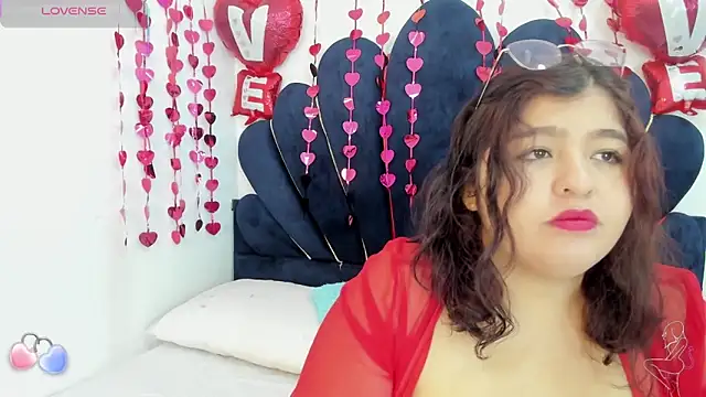 Snapshot of dahlialee chatting on February 5, 12:10 pm dahlialee online show from February 5, 12:10 pm