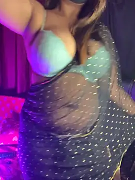 queen-panda online show from April 19, 6:10 pm