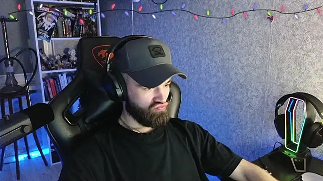 Snapshot of _Mostly_ chatting on February 21, 10:00 pm Mostly online show from February 21, 10:00 pm