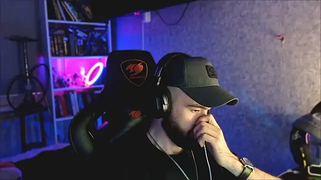  Mostly  online show from March 31, 9:48 pm