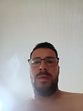 NatanCasad0 online show from May 31, 7:26 am
