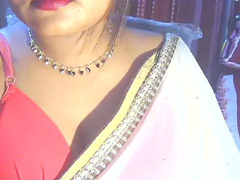 Snapshot of Nusrat_Faria chatting on April 22, 8:32 pm Nusrat Faria online show from April 22, 8:32 pm
