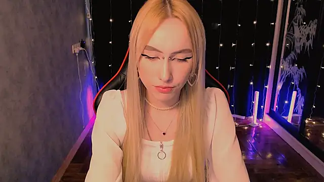 crybambi online show from March 2, 9:38 am