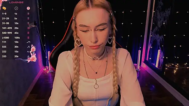 crybambi online show from April 11, 7:45 am