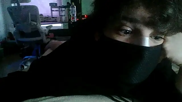 Snapshot of RaccooIsHere chatting on February 27, 5:13 pm RaccooIsHere online show from February 27, 5:13 pm