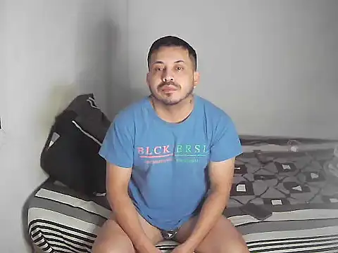 JonatanBail online show from February 8, 11:30 pm