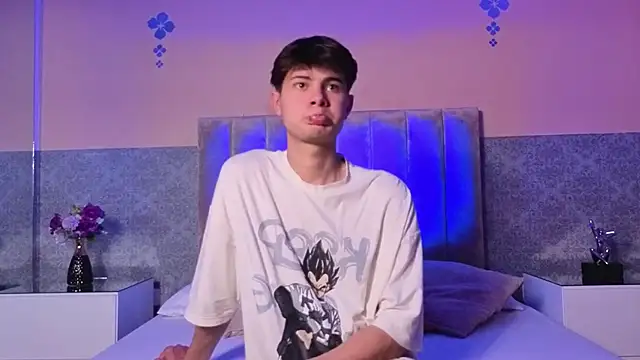 Derek Sinn online show from February 21, 7:48 pm