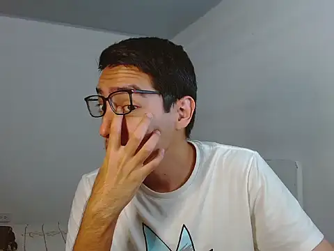 NickFin online show from May 24, 5:40 pm