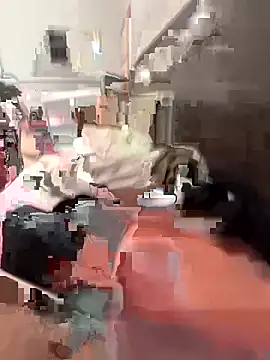 Snapshot of Can3438q chatting on April 18, 1:15 pm Can3438q online show from April 18, 1:15 pm