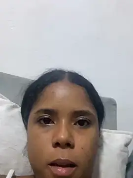 LIA PARKERR online show from February 10, 6:17 am