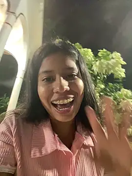 Snapshot of tifany_lechosa111 chatting on May 2, 11:32 pm tifany lechosa111 online show from May 2, 11:32 pm
