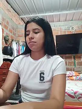 Snapshot of tifany_lechosa111 chatting on June 16, 6:21 pm tifany lechosa111 online show from June 16, 6:21 pm
