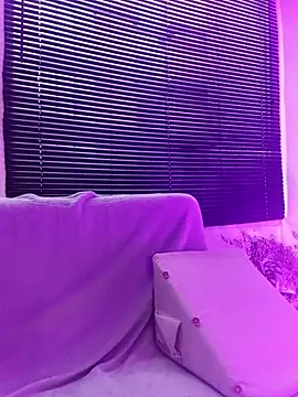 Eva Err online show from April 15, 10:32 pm