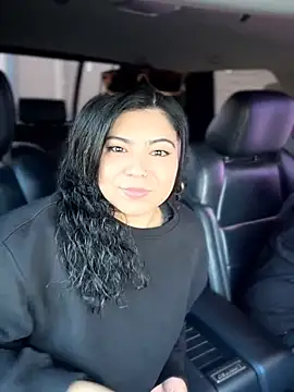 KittyTatts online show from February 5, 10:36 pm