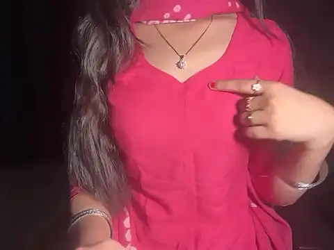 Snapshot of Simran_kaurr chatting on April 18, 5:55 am Simran kaurr online show from April 18, 5:55 am