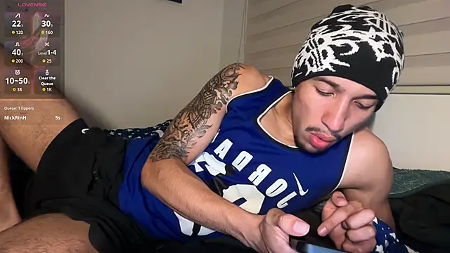 rafael stone11 online show from March 31, 4:57 am