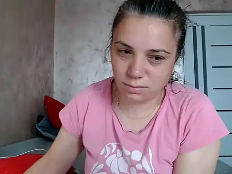 LorraGrey online show from June 4, 4:18 am