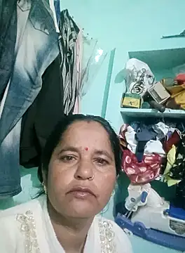 Snapshot of Gudid209896 chatting on February 8, 8:34 pm Gudid209896 online show from February 8, 8:34 pm