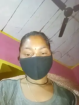 Raamdevi158 online show from February 27, 9:15 pm