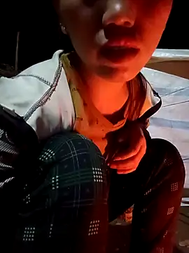 Snapshot of hot-luna- chatting on February 19, 12:56 pm hot-luna- online show from February 19, 12:56 pm