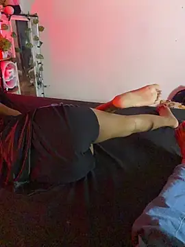 Snapshot of Indian-gentleman_teen chatting on April 15, 11:06 am Indian-gentleman teen online show from April 15, 11:06 am