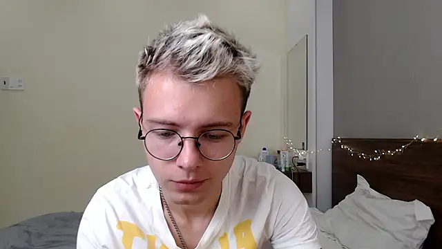 NikiKerryCum online show from February 15, 2:03 pm