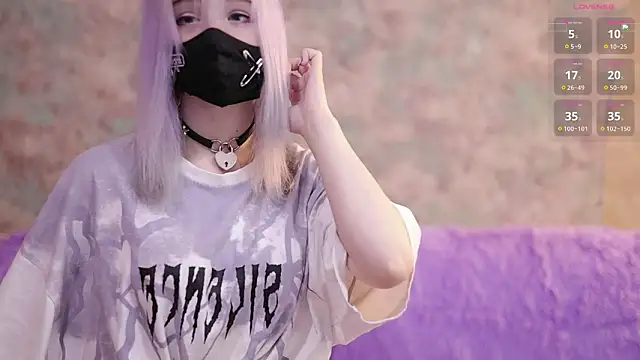 Yunakiss online show from March 8, 9:18 pm