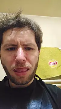 Snapshot of MagnificoSexy-boy-hot-93 chatting on February 4, 11:31 pm MagnificoSexy-boy-hot-93 online show from February 4, 11:31 pm