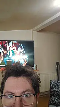 Snapshot of MagnificoSexy-boy-hot-93 chatting on February 9, 11:14 am MagnificoSexy-boy-hot-93 online show from February 9, 11:14 am