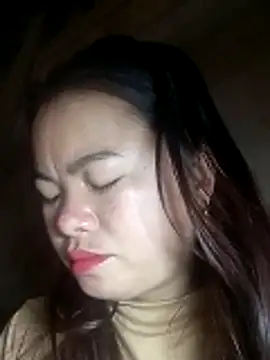 Snapshot of emlylyxinh chatting on February 3, 8:25 pm emlylyxinh online show from February 3, 8:25 pm