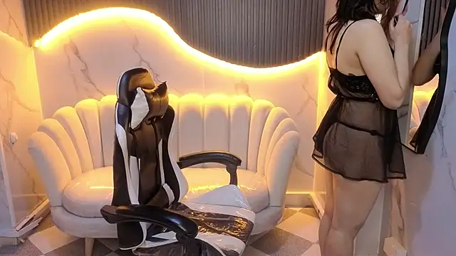 Valerie moon b online show from February 27, 1:00 pm