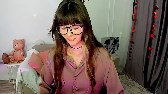 Snapshot of GentleTeas chatting on February 18, 7:32 pm GentleTeas online show from February 18, 7:32 pm