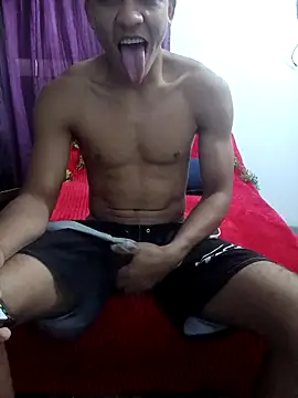 Snapshot of NikoHot_anatole chatting on March 10, 12:43 pm NikoHot anatole online show from March 10, 12:43 pm