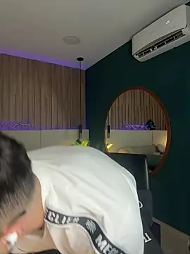 Jeremy Harden online show from March 1, 3:08 am