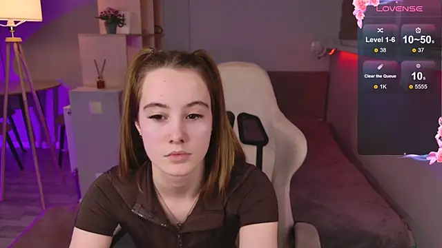 Snapshot of Caeliaa chatting on February 12, 7:20 pm Caeliaa online show from February 12, 7:20 pm