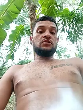 Snapshot of Hot_Veteran_1 chatting on March 5, 10:39 pm Hot Veteran 1 online show from March 5, 10:39 pm