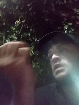 Snapshot of Hot_Veteran_1 chatting on March 10, 12:37 am Hot Veteran 1 online show from March 10, 12:37 am