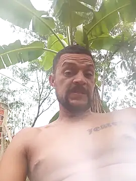 Snapshot of Hot_Veteran_1 chatting on April 3, 11:52 am Hot Veteran 1 online show from April 3, 11:52 am