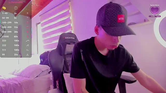 juan posada online show from February 22, 5:22 pm