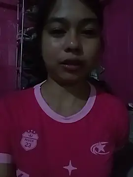 Snapshot of Heavens_night04 chatting on February 14, 12:46 pm Heavens night04 online show from February 14, 12:46 pm